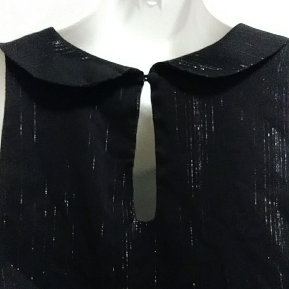 MODCLOTH SLEEVELESS TOP - Picture 2 of 6
